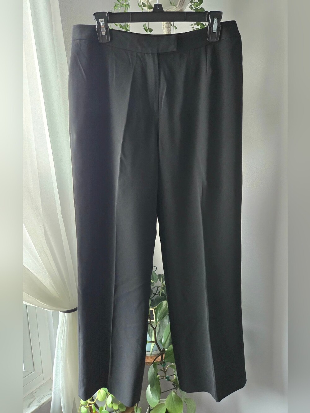 Kasper Petite Black Wide Leg Dress Pants Only Tonal Lining Size 8P